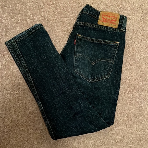 Y2K Bebe tshirt & levi jeans - Picture 4 of 7